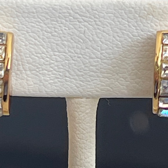 Christian Dior Diamond Look Huggies Clip Earrings - Picture 5 of 5